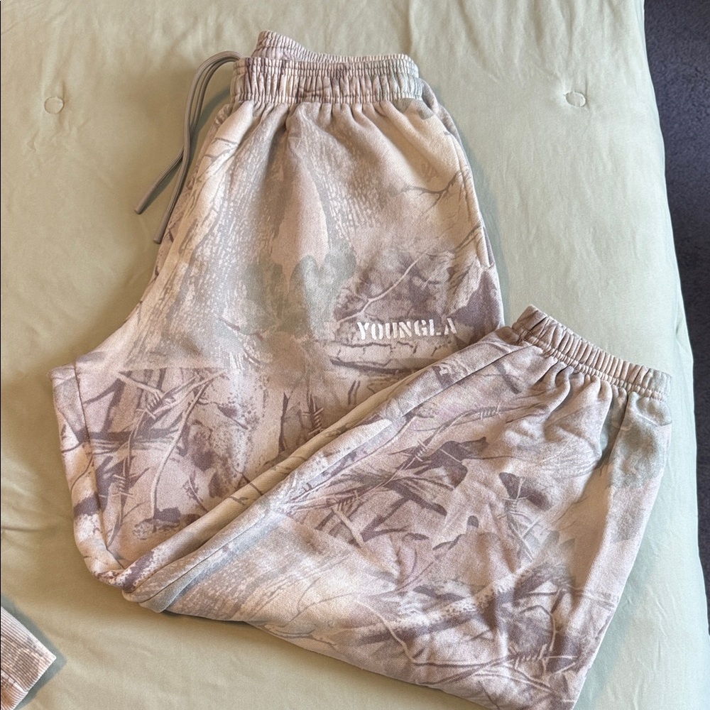 YoungLA mens Baggy Tree Camo Joggers